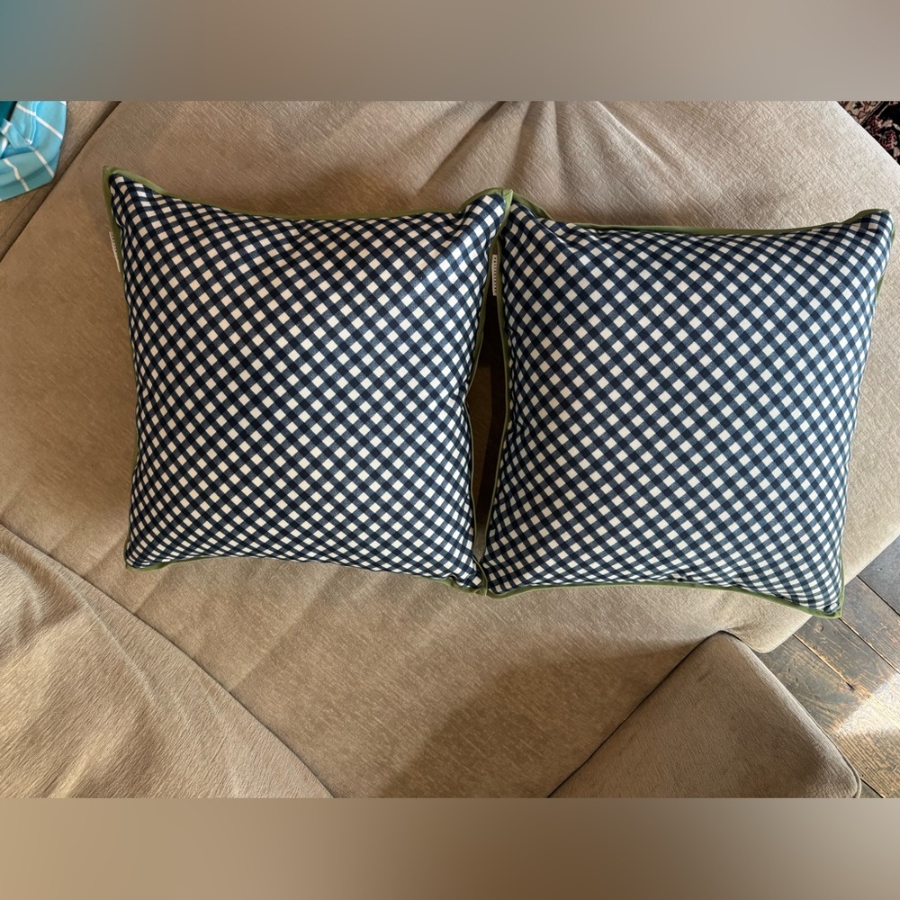 Pottery Barn Navy Gingham Throw Pillows with Green Trim – Set of 2 (18x18) - Picture 7 of 10